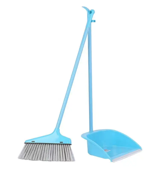 Broom and dustpan set for cleaning